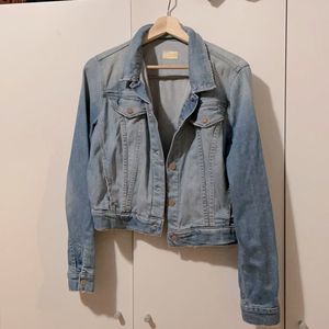 MOTHER jean jacket - denim fade with snaps